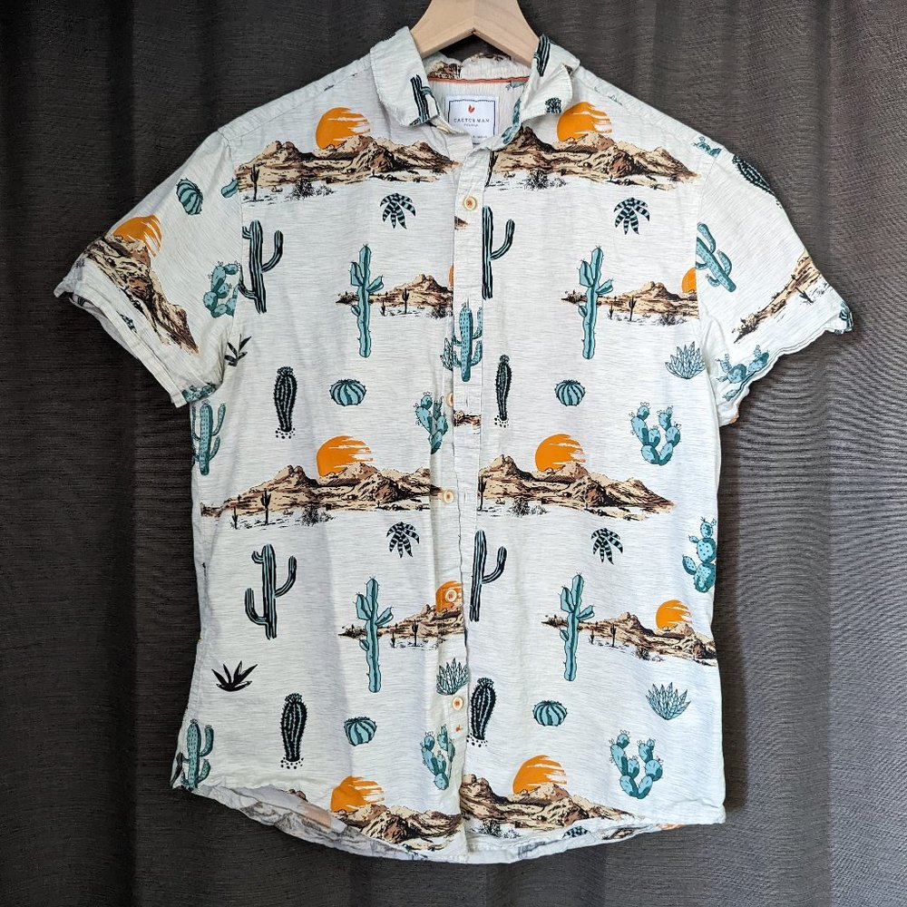 Men's Cactus Man Size M Beige/Tan Cactus Print 100% Cotton Slim Fit  Button-Down